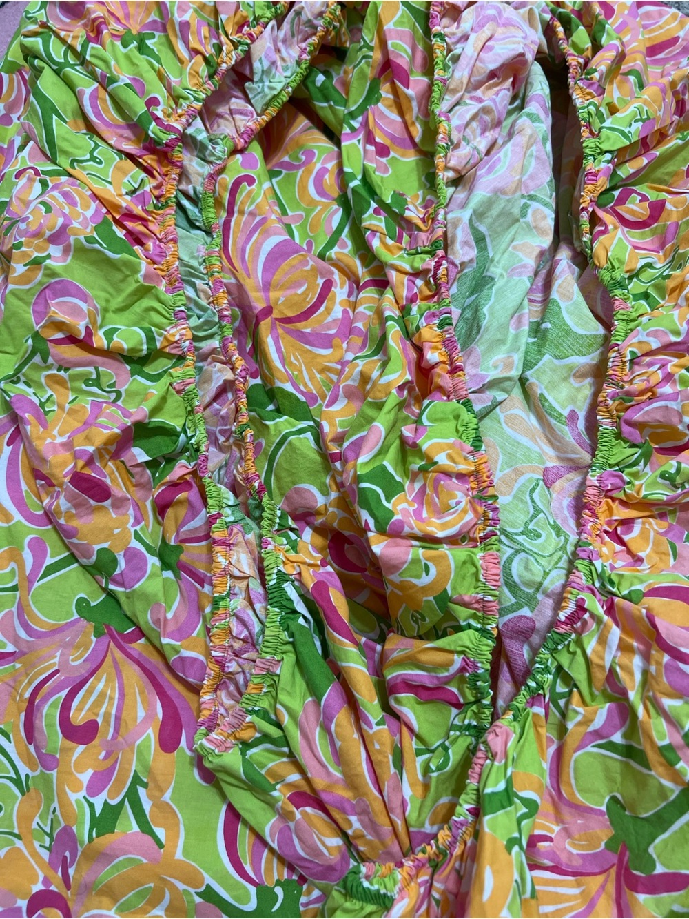 Lilly Pulitzer x Garnet Hill Floral King Size Fitted Sheet Lime Green/Pink - Picture 5 of 7